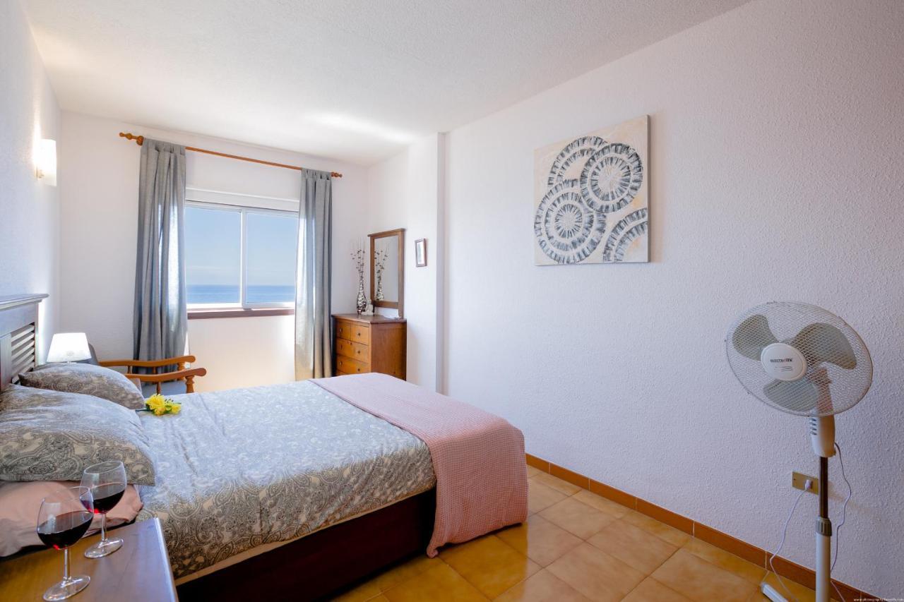 Front Line Ocean View 2Bed Wi-Fi Your Holiday Home Пуерто-де-Сантьяго Екстер'єр фото